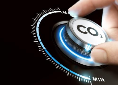 Hand am CO2-Regler